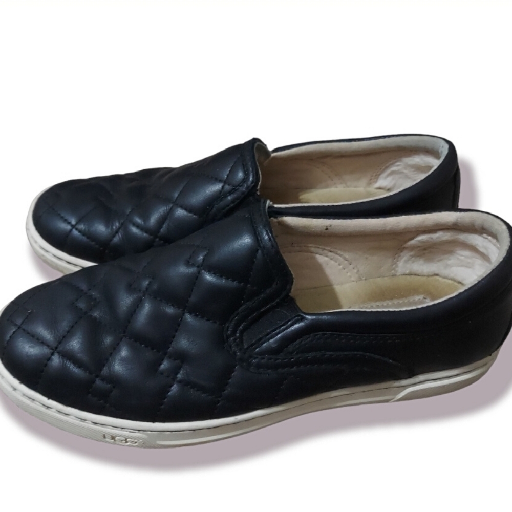 UGG Fierce Deco Quilted slipon - Picture 3 of 8